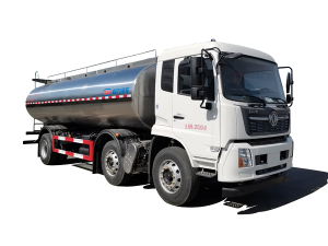 東風(fēng)天錦20立方奶罐車(chē)